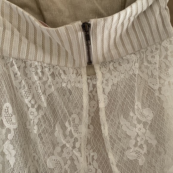 NWOT Stone Cold Fox Positano French Lace Top 1 - Picture 5 of 6